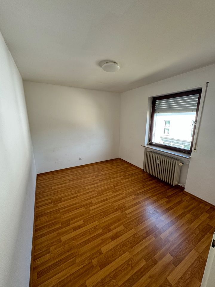 Wohnung in Weinsberg zu Vermieten (1300€ warm ohne Strom) in Weinsberg