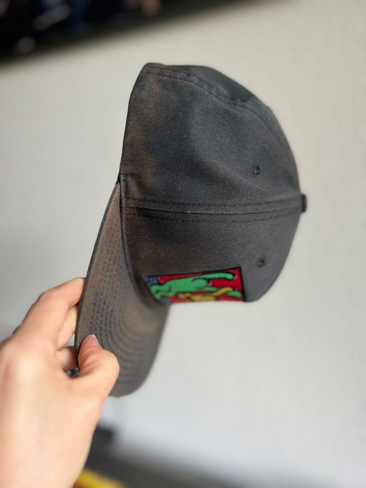 Rare vintage Keith Harring Snapback Cap in Berlin