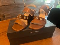 Marc O‘Polo Sandale Gr.38 Absatz braun Cognac Nieten Leder Sachsen - Delitzsch Vorschau