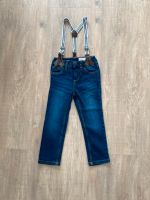 Jeans mit Hosenträger Lupilu blau Gr. 98 slim fit Bayern - Gersthofen Vorschau