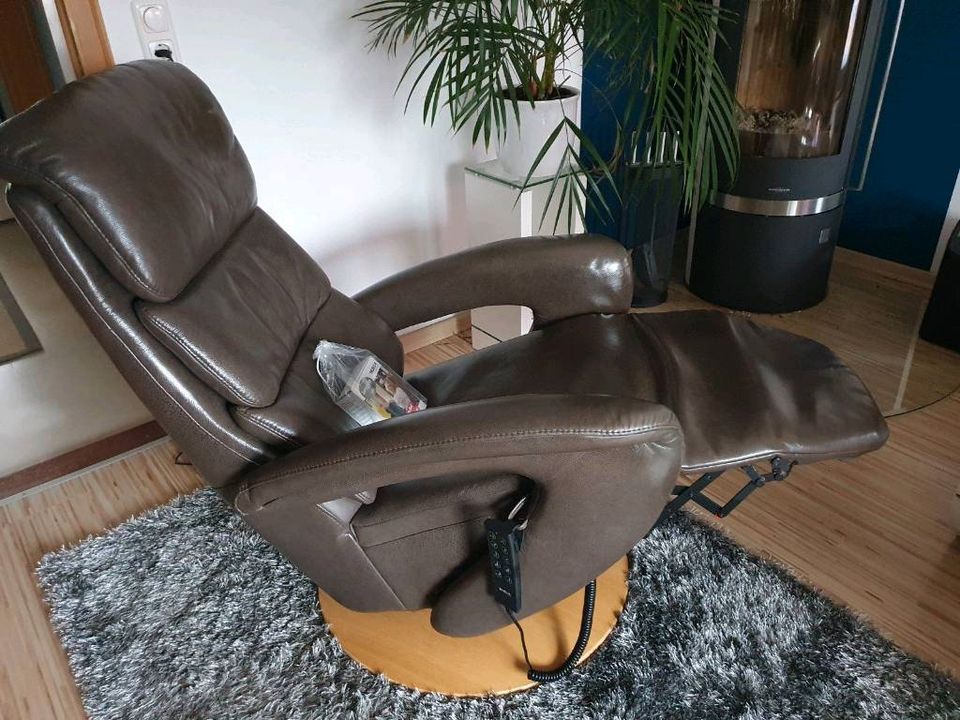 Hukla Relaxsessel 4 Motoren TV Sessel Stuhl Ledersessel in Sereetz