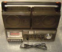 Toshiba RT - 8740 S Radio Vintage Boombox Japan 70-ger Jahre Bochum - Bochum-Süd Vorschau