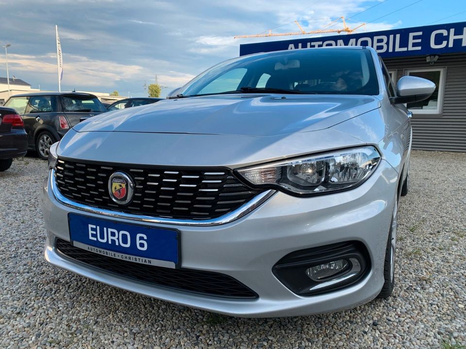 Fiat Tipo Easy Klima Navi Euro6 PDC Tüv: Neu in Altdorf