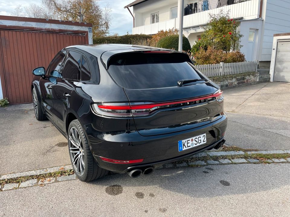 Porsche Macan Turbo Vollaustattung in Kempten