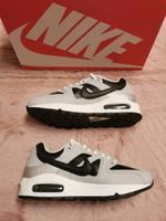 Euro 39 und 38 Super Nike Air Max Straßenschuhe Bayern - Augsburg Vorschau