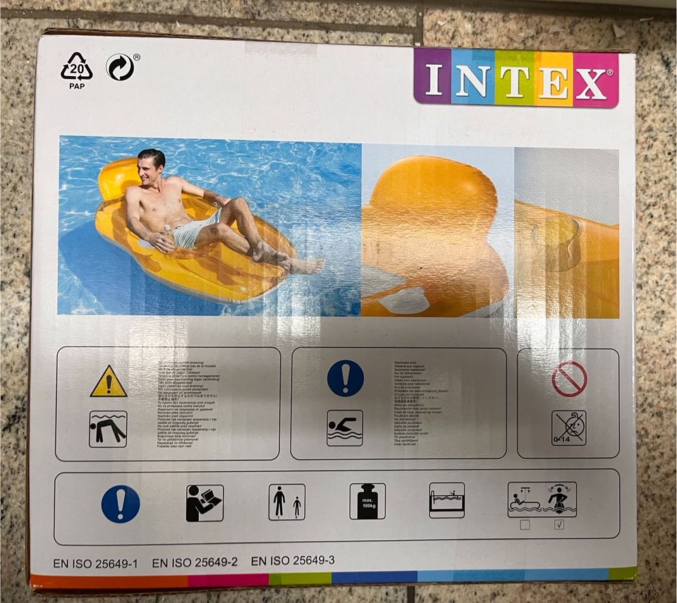 Intex Luftmatratze/Wasserball/Jet/Korb/Schwimmflügel *neu* in Köln