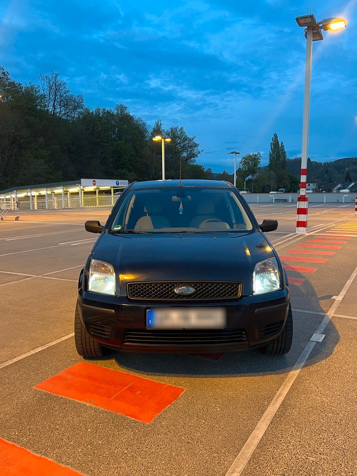 Ford Fusion 1.4 benzin TÜV 08.25 in Gummersbach