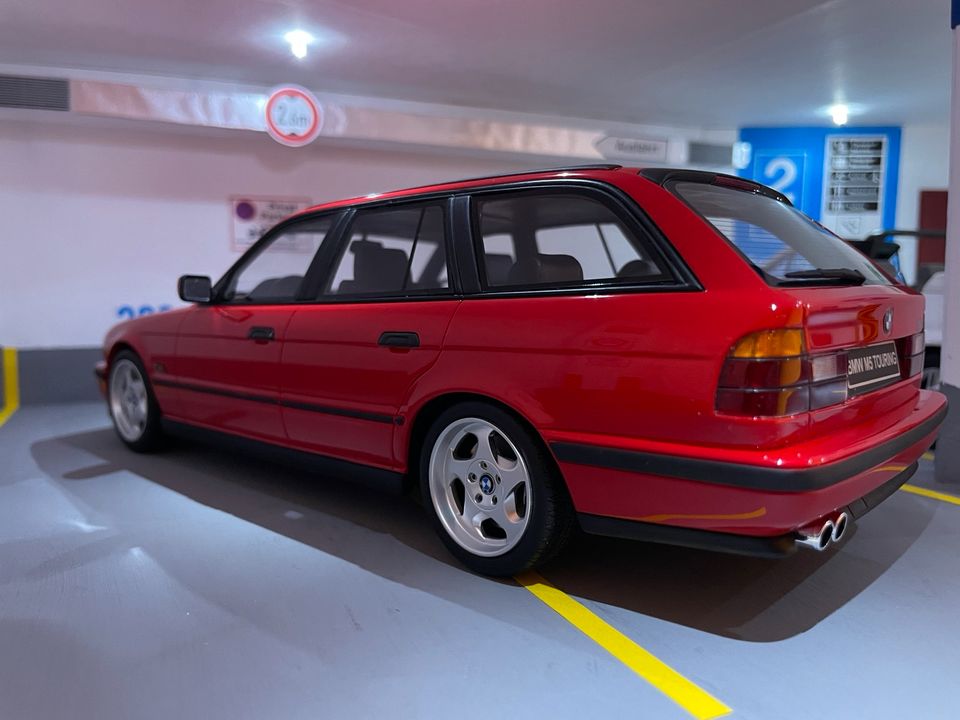 BMW M5 touring E34 Otto OT951 1:18 limitiert NEU in Köln