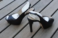 Bruno Premi Plateauschuhe Highheels in Leder Grösse 37 wie neu Hessen - Nidderau Vorschau