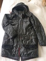 Winterjacke Bench, XL mit Kapuze Kr. München - Höhenkirchen-Siegertsbrunn Vorschau