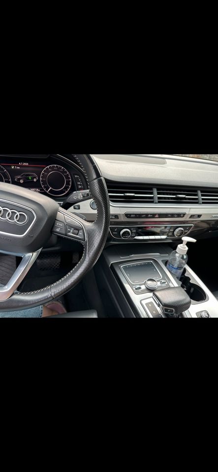 Audi Q7 3,0 TDI E-tron *RESERVIERT* Vollausstattung in Bergheim