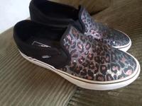 Damen Sneaker Vans Leopard Glitzer Neuwertig 40,5 Rheinland-Pfalz - Koblenz Vorschau