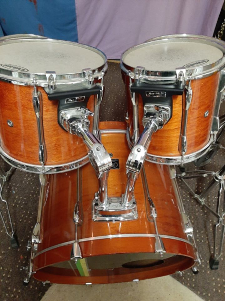 Drumset Pearl ELX, mit Snare Pearl Free Floating Maple Shell in Bremen