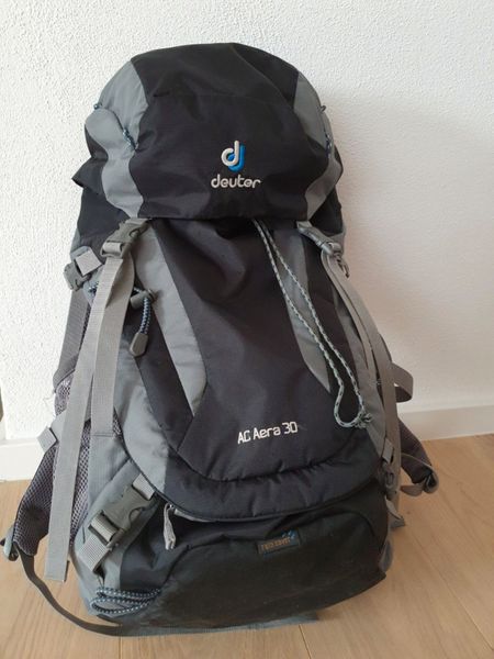 Deuter AC Aera 30l Rucksack Fahrradrucksack schwarz-grau NEU in Mitte -  Wedding | eBay Kleinanzeigen ist jetzt Kleinanzeigen