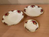 Schale Schüssel 24 + 13 cm Royal Albert Old Country Roses Niedersachsen - Wienhausen Vorschau
