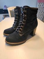 Blaue Damen Stiefel Größe 40 Guter Zustand Hessen - Hessisch Lichtenau Vorschau