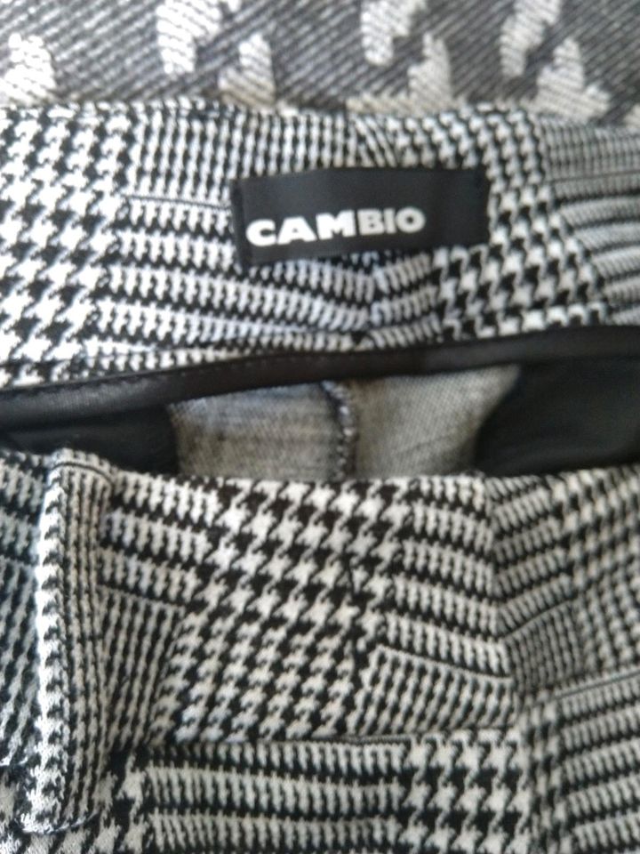 Hose von Cambio in Bonn