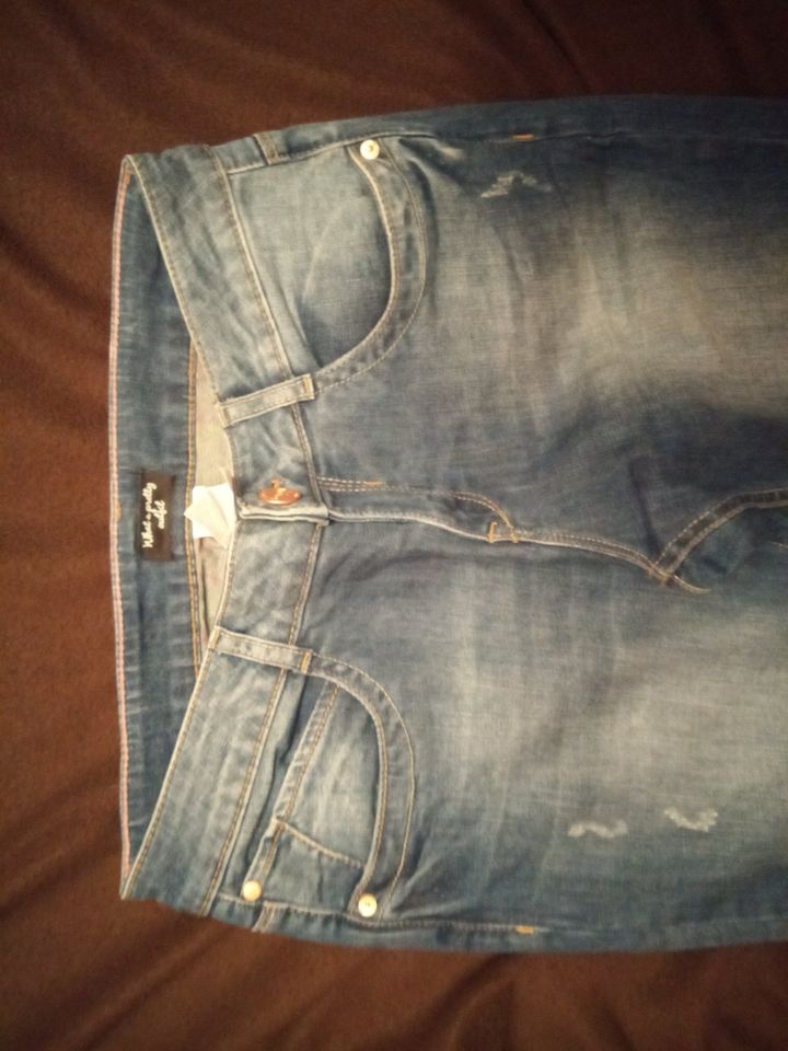 W.neu 2 Jeans Hosen Jeanshosen (Damenhosen) C&A Gr:176 Gratis in Marsberg