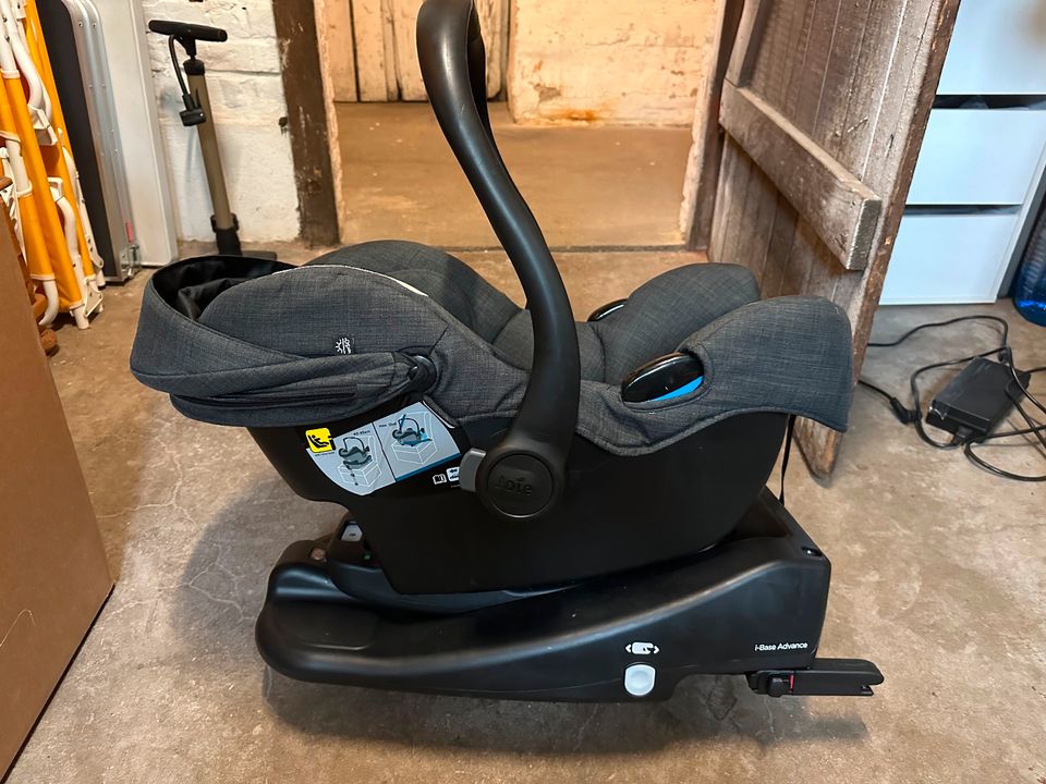 Joie i-gemm Babyschale mit i-base advance isofix in Köln