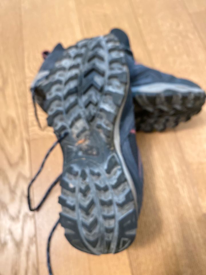 The North Face Wanderschuhe blau Danen Gr 40 in Langenfeld