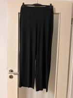 Neue Hose (dünner Stoff) mit Strasssteinen Gr. M schwarz Hessen - Wiesbaden Vorschau