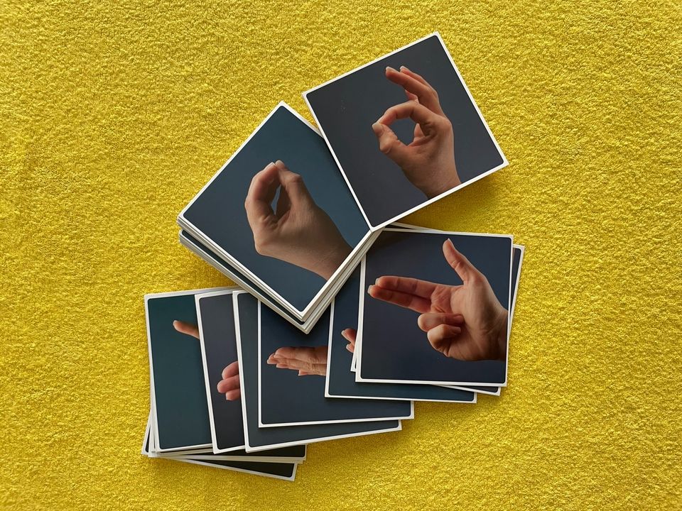 Handtherapie: AFH T-Spiegel mit Bildkarten Hand in Dresden