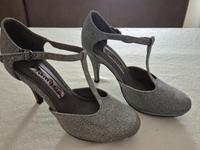 Schicke festliche Damenschuhe Gr. 37 Köln - Niehl Vorschau