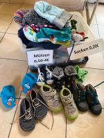 Mützen und Socken und Schuhe Baby bis 3 Jahre Niedersachsen - Bassum Vorschau
