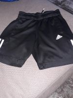 Adidas Shorts Sporthose Gr. 140 Nordrhein-Westfalen - Troisdorf Vorschau