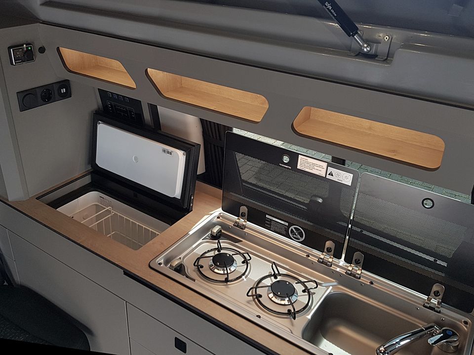 Mercedes-Benz VITO RHÖN CAMP THE PACE ASSIST LIFESTYLE CAMPER in Hünfeld