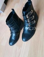 neuwertige, schwarze Boots in Größe 37 Nordrhein-Westfalen - Solingen Vorschau