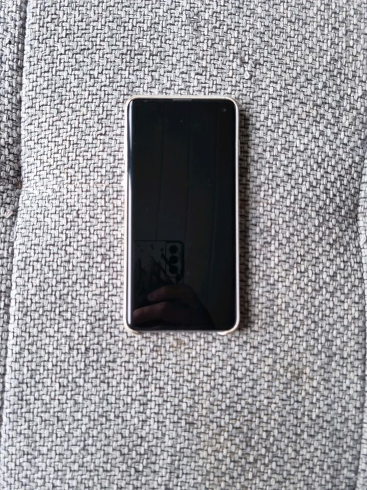 Samsung Galaxy S10 Dual schwarz in Bünde