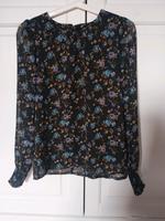 Bluse Gr 34-36 Vero Moda Puffärmel schwarz geblümt gesmockt Rosen Hessen - Sinntal Vorschau