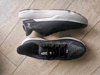 Under Armour Laufschuh 44,5 Niedersachsen - Weyhe Vorschau