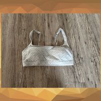 Gilly Hicks by Hollister / Gr. S / gestepptes Bralette / Grau Hessen - Körle Vorschau