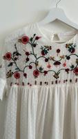 Zara Kleid Gr. S weiß bunt Blumen Minikleid Bayern - Schwarzenbruck Vorschau