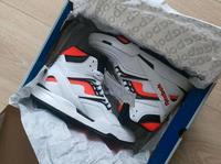 Reebok TZ Pump Sneaker 40 Nordrhein-Westfalen - Hamm Vorschau