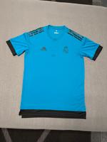 Real Madrid Aufwärmshirt Nürnberg (Mittelfr) - Mitte Vorschau
