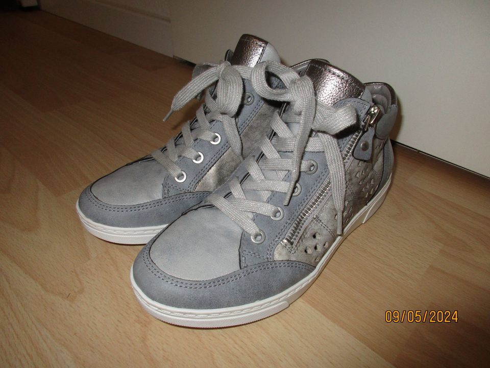 JENNY by ARA mid cut Sneaker Gr. 4,5/37,5 Luftpolster neuwertig in Eutin