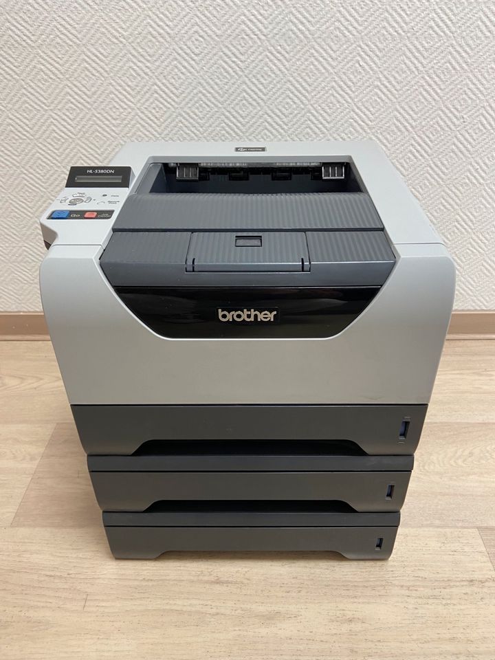 Brother HL-5380DN Laserdrucker (Druckerturm mit Papiereinschüben) in Dresden