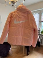 Damenjacke Nike Größe L Wendejacke Rosa Nordrhein-Westfalen - Gelsenkirchen Vorschau
