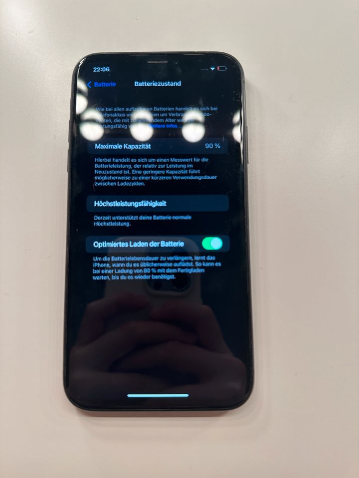 Iphone XR 64gb + Hülle in Weinheim