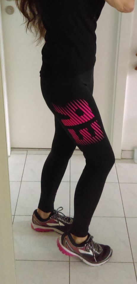 Workout Leggins, *XS bzw. 34/36* schwarz-pink in München