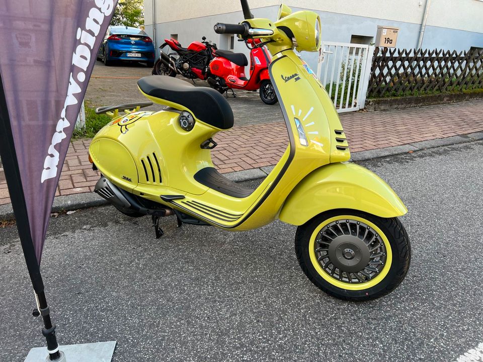 Vespa 946 Sondermodell "Bunny" auf Lager in Kelkheim