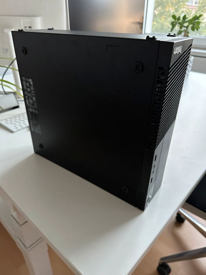 Lenovo Think Centre M83, 8GB RAM + 128GB SSD in Frankfurt am Main