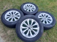 Original VW Tiguan Winterkomplettrad Satz Pirelli 215/65R17 Bayern - Riedenburg Vorschau