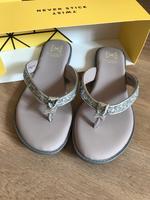 Damen Sandalen Flip Flops BUTTERFLY TWISTS 37 Silber Glitzer NEU Bayern - Landshut Vorschau