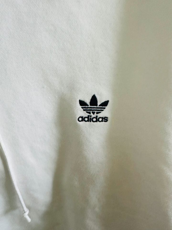 Adidas Sweatshirt, Hoodie in Gr. 38/ M, Weiß-Kurze oversized Form in Marburg