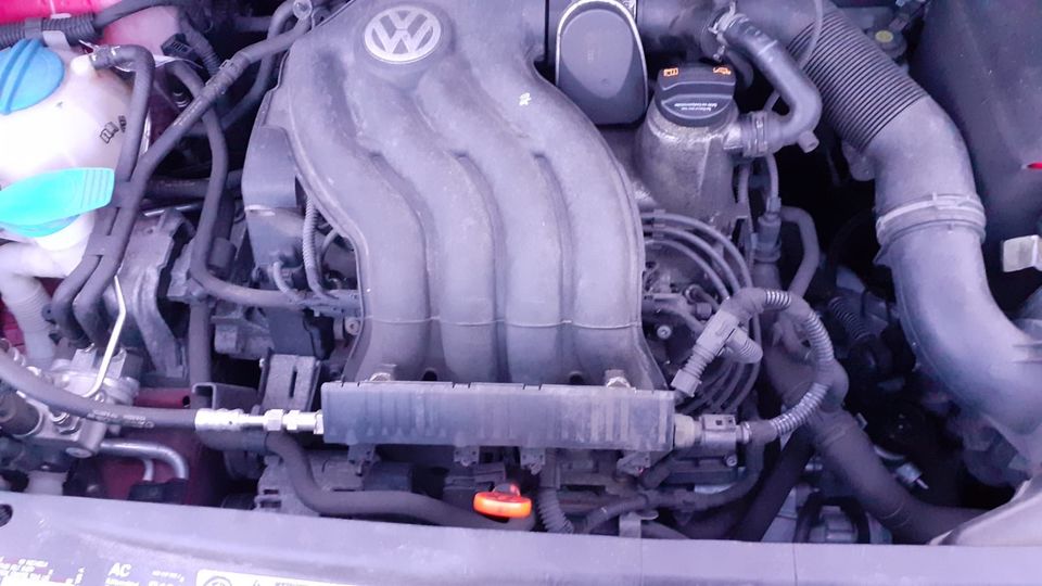 Volkswagen Caddy 2.0  Erdgas 7 Sitzer TÜV Sehr Sparsam in Rockenhausen