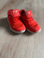 Kinder Nike Schuhe Sneaker Gr. 26 Orange Rot Niedersachsen - Laatzen Vorschau